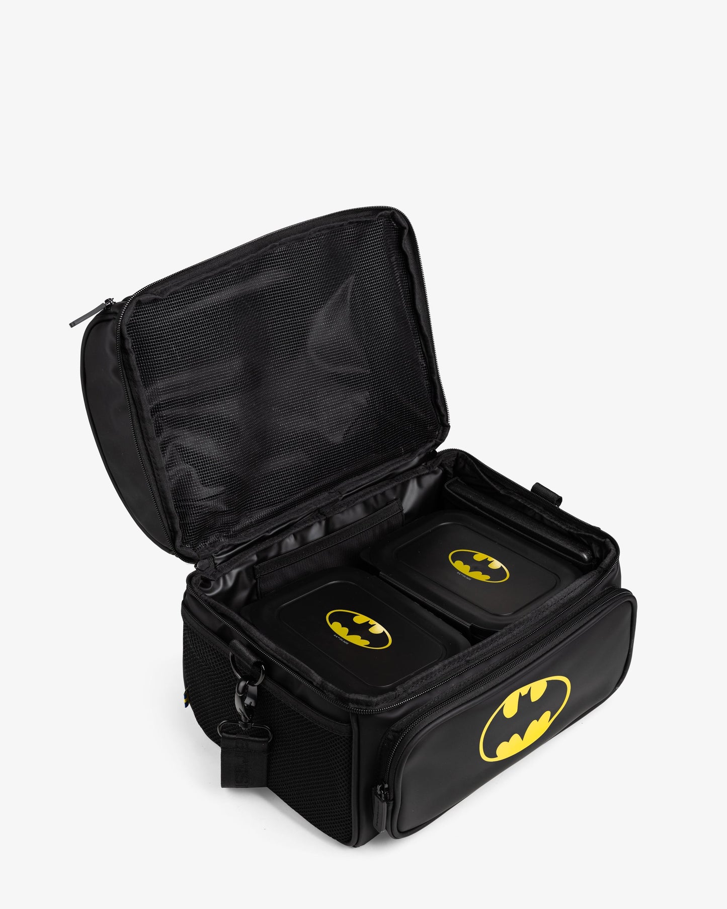 meal-prep-bag-batman-with-4-food-containers-and-2-ice-packs-j9 Smartshake_Meal_Prep_Bag_Batman_open.jpg