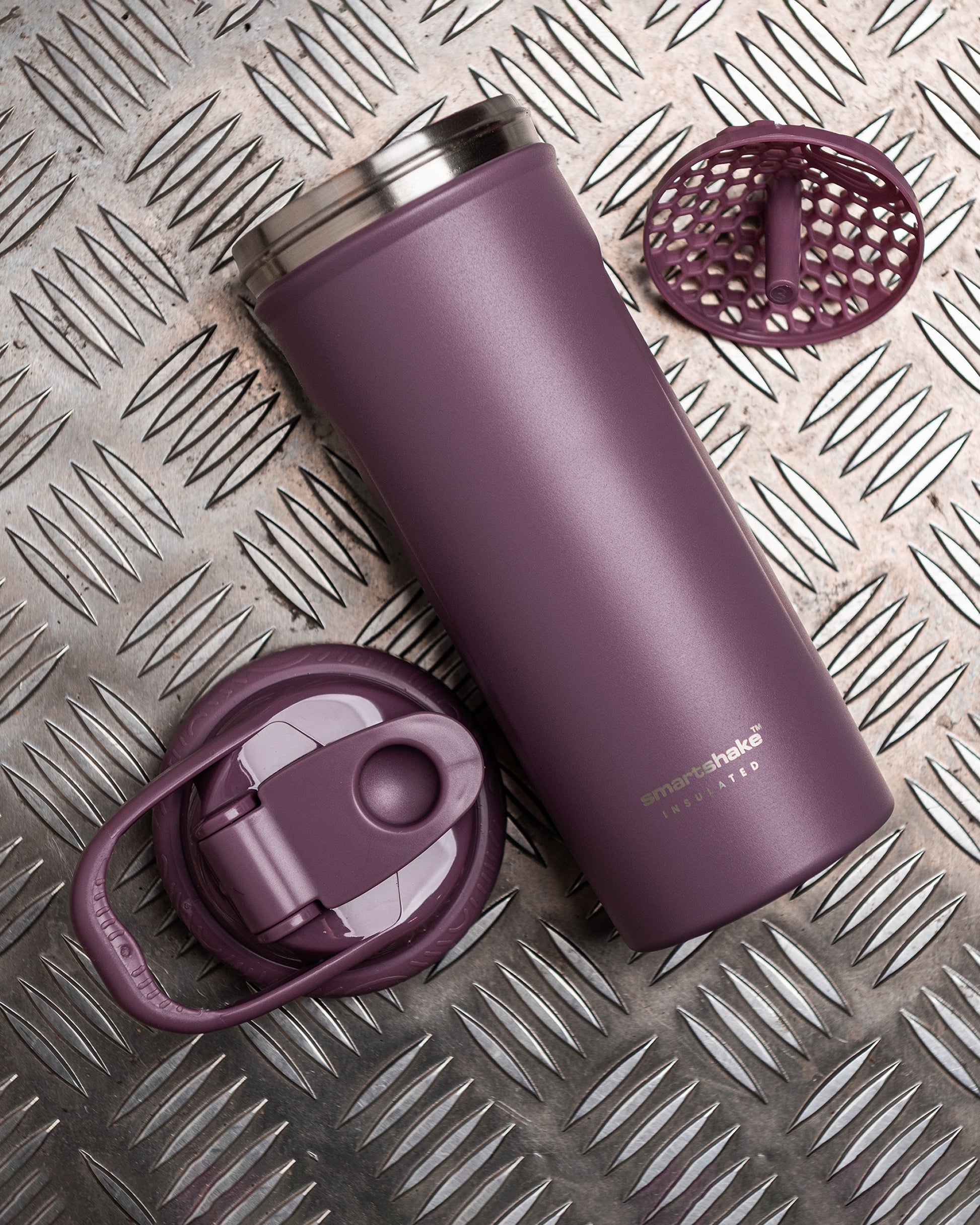 insulated-steel-shaker-dusty-plum-p4 Smartshake_Insulated_Steel_Dusty_Plum_Lifestyle.jpg