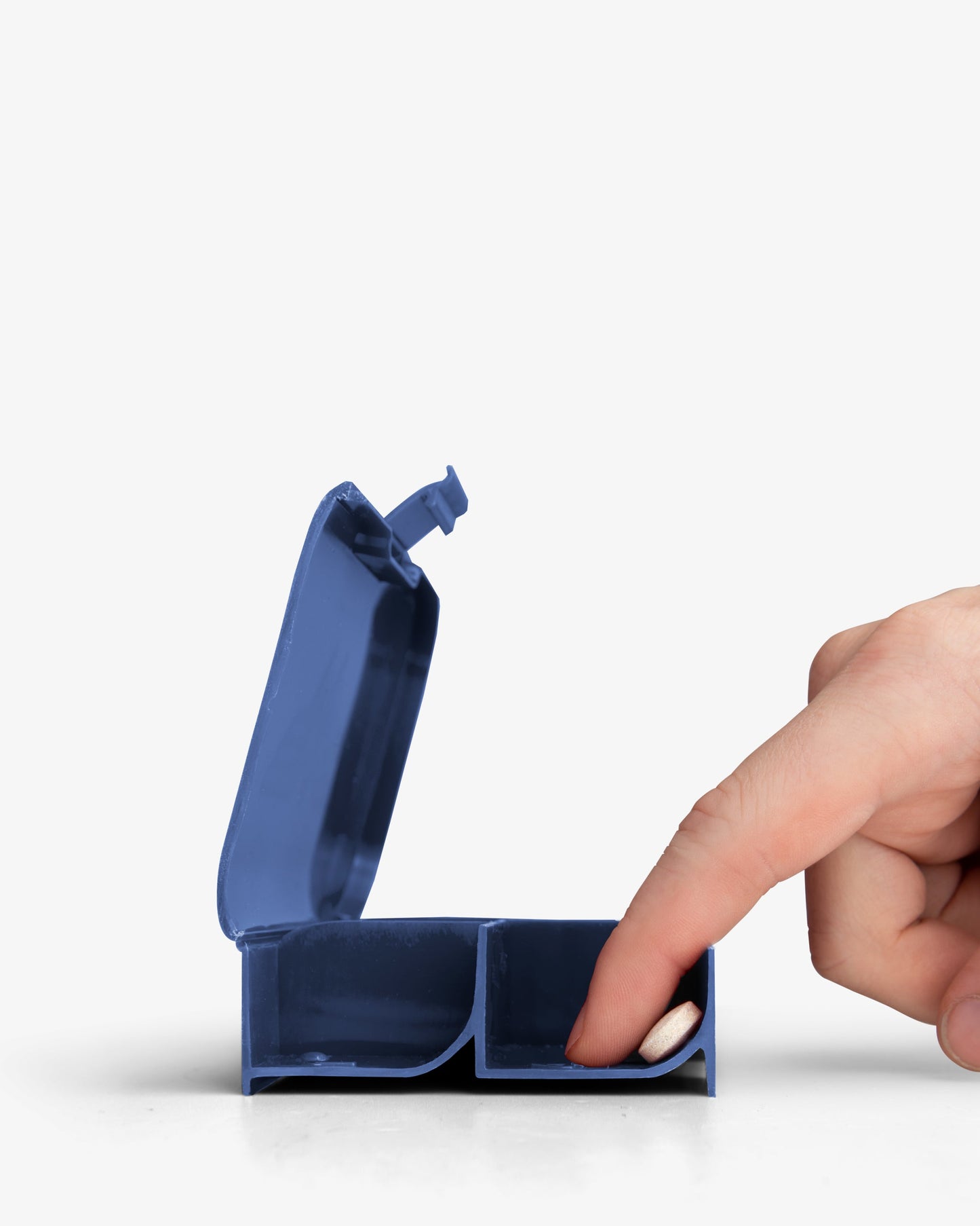 pill-box-organizer-superman-v8 Smartshake_PillBox_Organizer_Superman_curved_pillbox.jpg