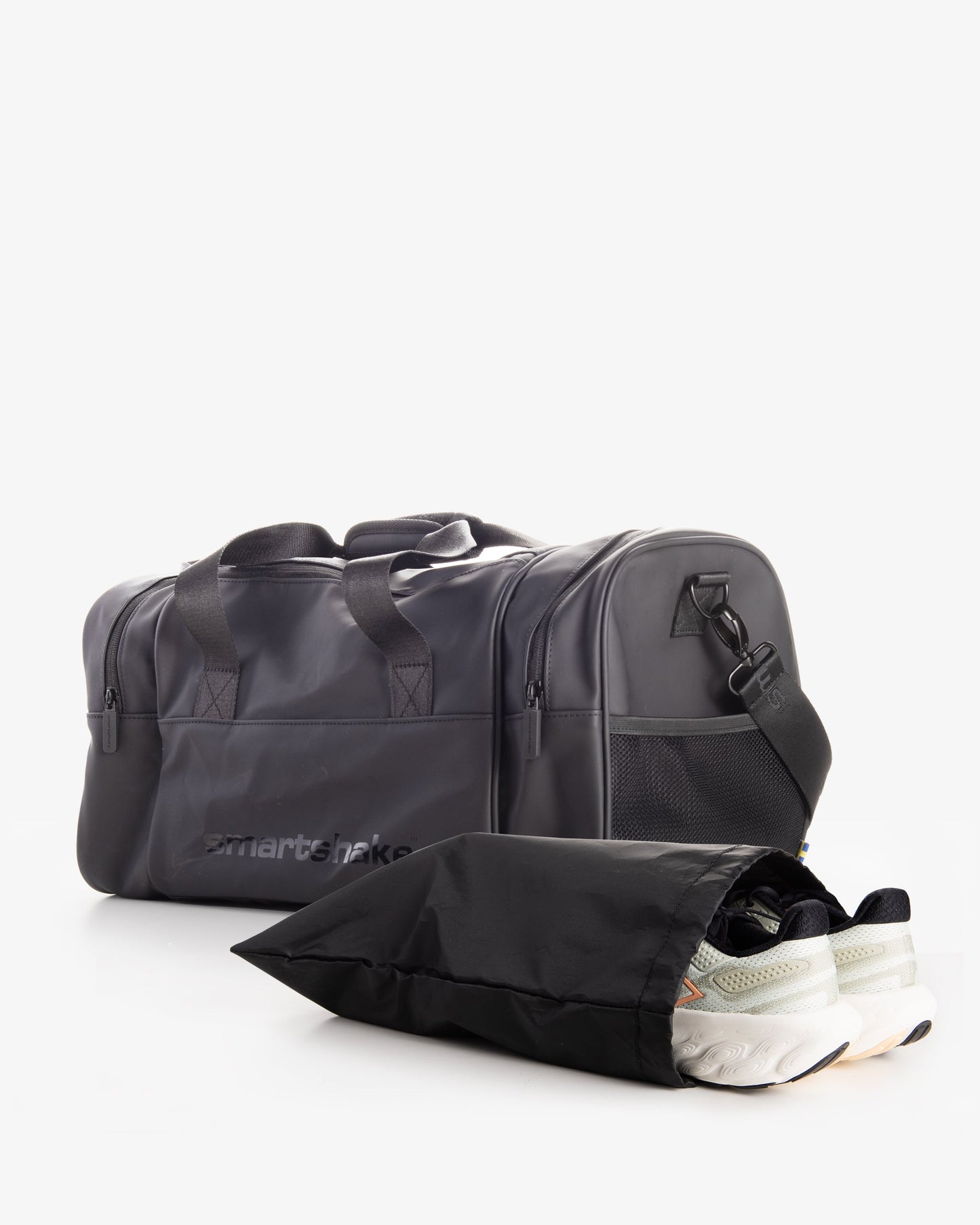 gym-bag-black-x8 Smartshake_gym_bag_Black_unassamled_24a00c8d-f290-45f6-bb42-151f345784ff.jpg